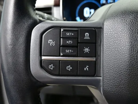More photos of 2022 Ford F-150 LARIAT at Dorsett Mitsubishi, IN