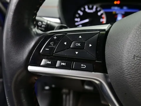 More photos of 2019 Nissan Altima 2.5 SR at Dorsett Mitsubishi, IN