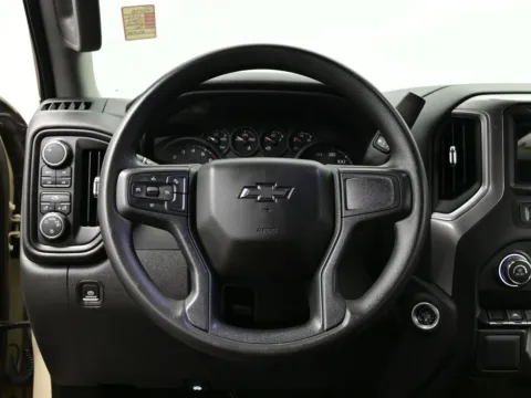 More photos of 2022 Chevrolet Silverado 1500 Custom Trail Boss at Dorsett Mitsubishi, IN
