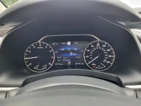 More photos of 2020 Nissan Murano Platinum at Dorsett Mitsubishi, IN