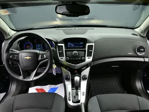 Photos of 2016 Chevrolet Cruze Limited LT for sale in Terre Haute, IN at Dorsett Mitsubishi