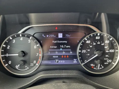 More photos of 2021 Nissan Titan SL at Dorsett Mitsubishi, IN