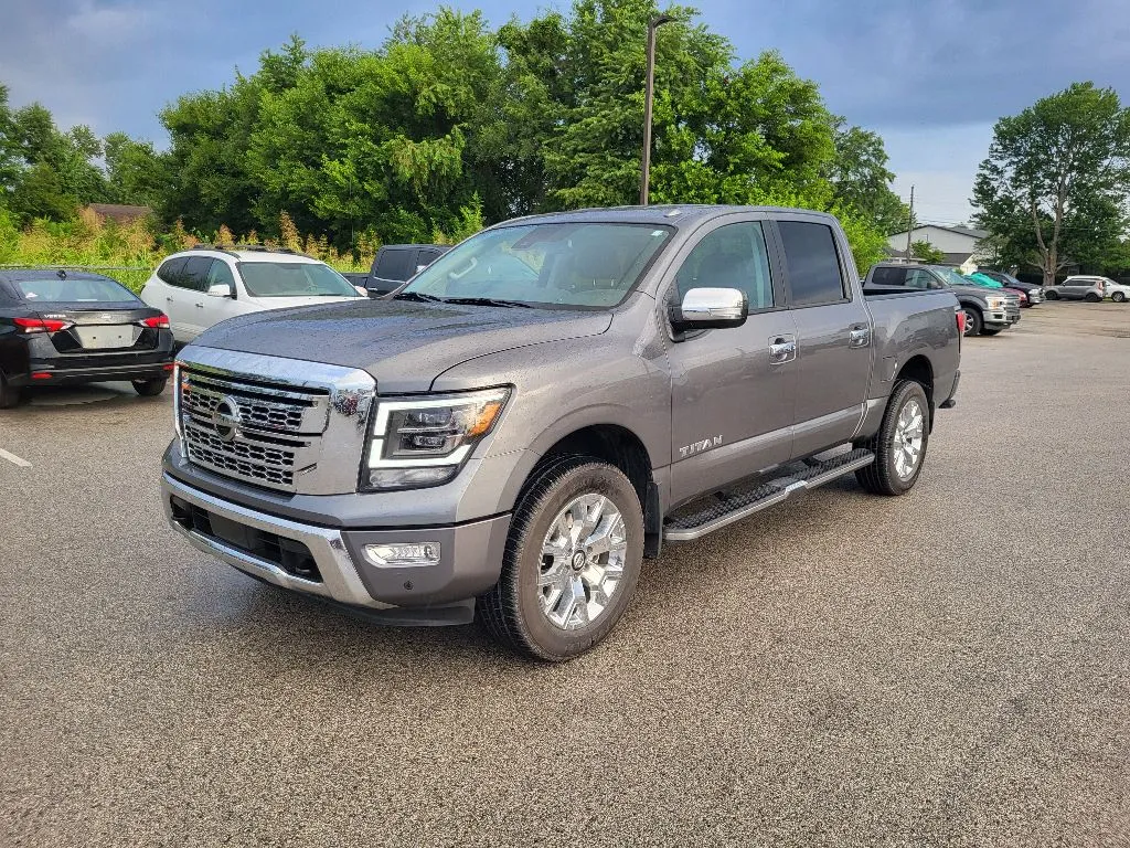 2021 Nissan Titan SL