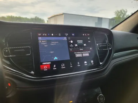 More photos of 2022 Dodge Durango R/T at Dorsett Mitsubishi, IN