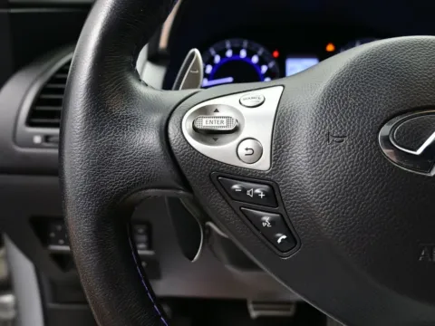 More photos of 2016 INFINITI QX70 Base (A7) at Dorsett Mitsubishi, IN