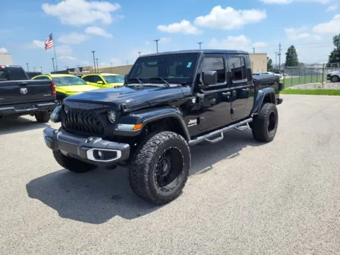 Black 2020 Jeep Gladiator Overland for sale in Terre Haute, IN