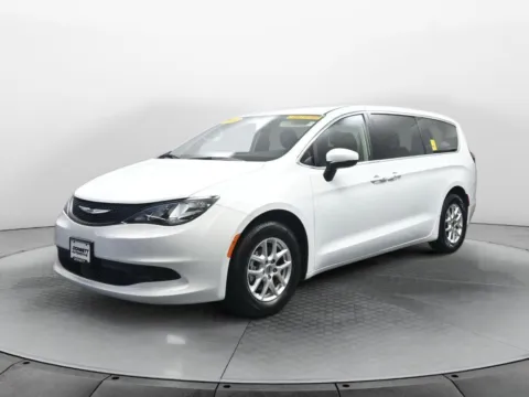 White 2022 Chrysler Voyager LX for sale in Terre Haute, IN