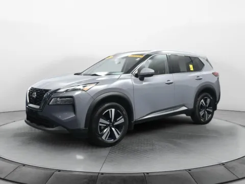 Gray 2021 Nissan Rogue SL for sale in Terre Haute, IN