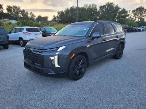 Gray 2023 Hyundai Palisade XRT for sale in Terre Haute, IN