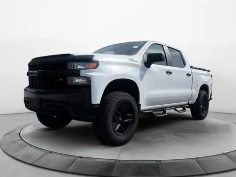 White 2020 Chevrolet Silverado 1500 Custom Trail Boss for sale in Terre Haute, IN