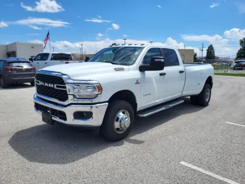 White 2024 Ram 3500 Big Horn for sale in Terre Haute, IN
