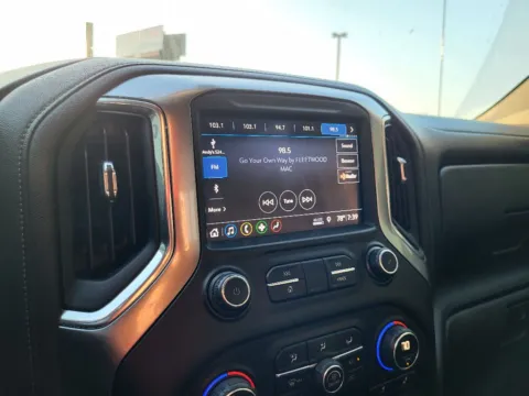 More photos of 2019 Chevrolet Silverado 1500 LT at Dorsett Mitsubishi, IN
