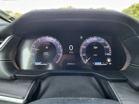 More photos of 2023 Jeep Grand Cherokee Limited at Dorsett Mitsubishi, IN