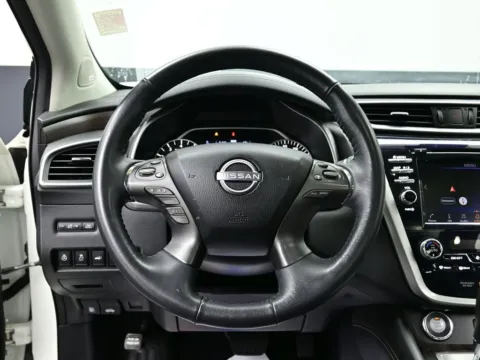 More photos of 2023 Nissan Murano Platinum at Dorsett Mitsubishi, IN