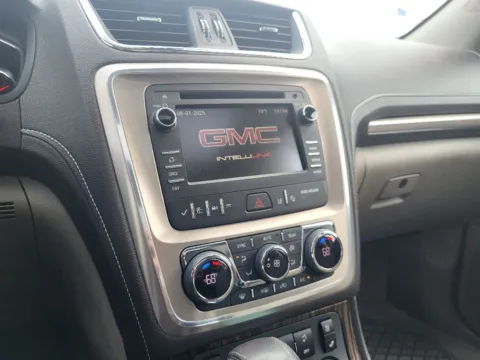 More photos of 2014 GMC Acadia Denali at Dorsett Mitsubishi, IN