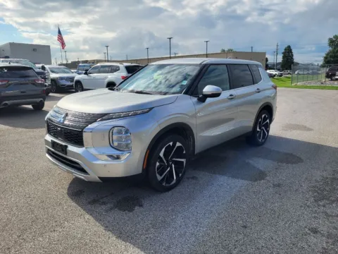 Gray 2024 Mitsubishi Outlander SE Black Edition w/Pano Roof for sale in Terre Haute, IN