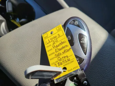 Photos of 2024 Hyundai Elantra SEL for sale in Terre Haute, IN at Dorsett Mitsubishi