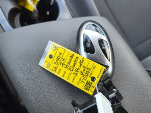 Photos of 2024 Hyundai Elantra SEL for sale in Terre Haute, IN at Dorsett Mitsubishi