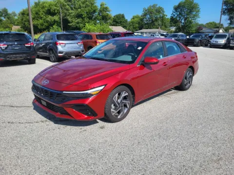 Red 2024 Hyundai Elantra SEL for sale in Terre Haute, IN
