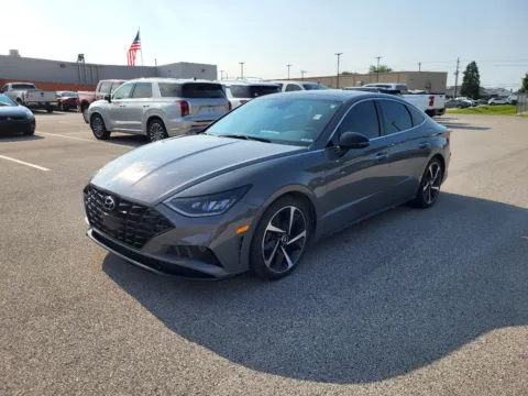 Gray 2023 Hyundai Sonata SEL Plus for sale in Terre Haute, IN
