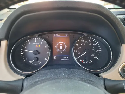 More photos of 2020 Nissan Rogue SL at Dorsett Mitsubishi, IN