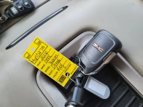 Photos of 2016 GMC Yukon 1500 Denali for sale in Terre Haute, IN at Dorsett Mitsubishi