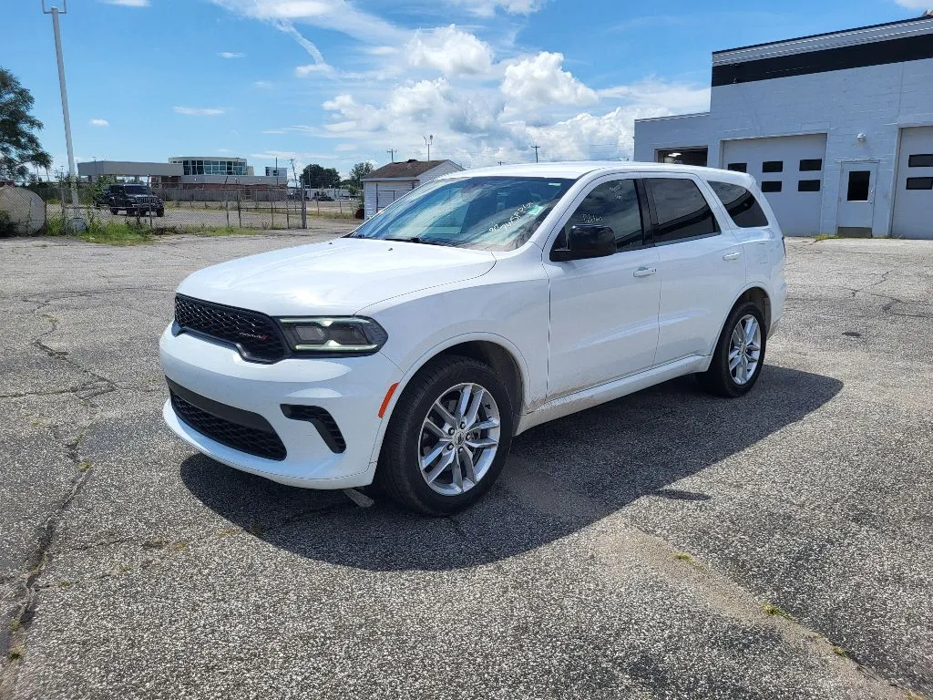 White 2023 Dodge Durango GT for sale in Terre Haute, IN