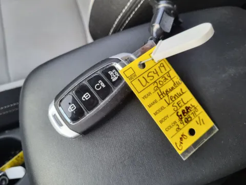 Photos of 2024 Hyundai Venue SEL for sale in Terre Haute, IN at Dorsett Mitsubishi
