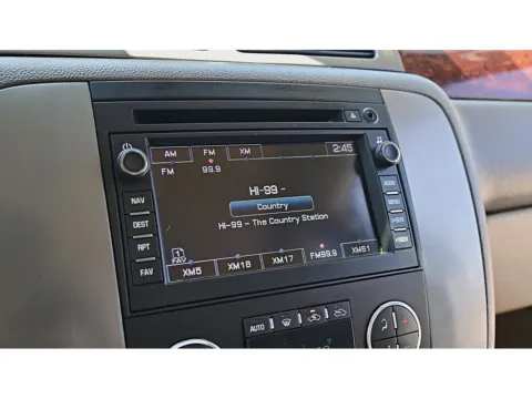 More photos of 2011 GMC Sierra 3500 DRW SLT at Dorsett Mitsubishi, IN