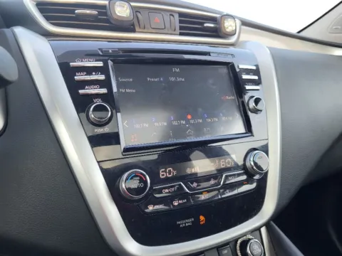 More photos of 2017 Nissan Murano SL at Dorsett Mitsubishi, IN