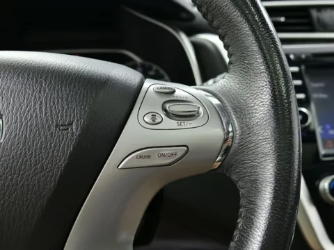 More photos of 2017 Nissan Murano SL at Dorsett Mitsubishi, IN