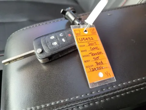 Photos of 2017 GMC Terrain SLT for sale in Terre Haute, IN at Dorsett Mitsubishi