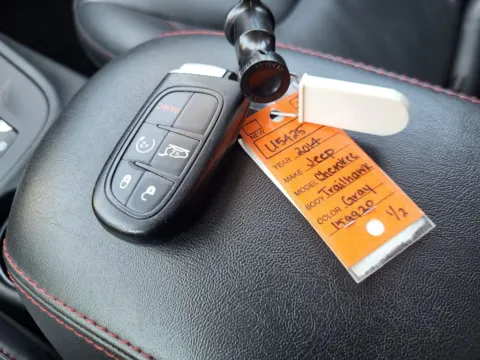 Photos of 2014 Jeep Cherokee Trailhawk for sale in Terre Haute, IN at Dorsett Mitsubishi