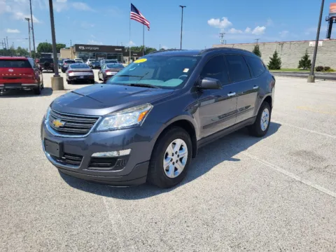 Gray 2013 Chevrolet Traverse LS for sale in Terre Haute, IN