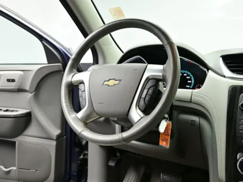 More photos of 2014 Chevrolet Traverse LTZ at Dorsett Mitsubishi, IN