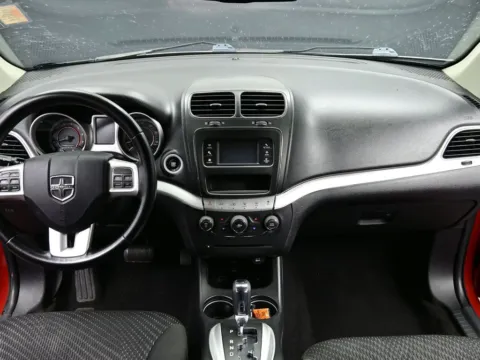 Photos of 2019 Dodge Journey SE for sale in Terre Haute, IN at Dorsett Mitsubishi