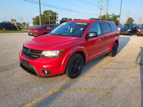 Red 2019 Dodge Journey SE for sale in Terre Haute, IN