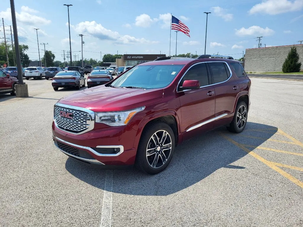 2017 GMC Acadia Denali