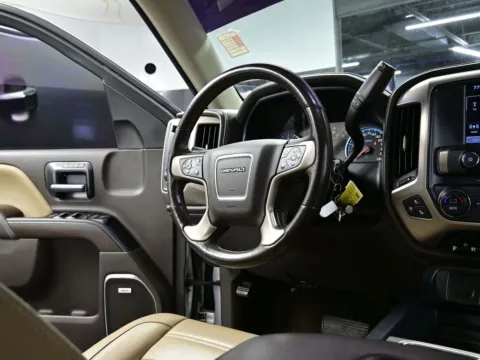 More photos of 2018 GMC Sierra 1500 Denali at Dorsett Mitsubishi, IN