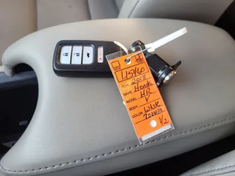 Photos of 2018 Honda HR-V EX-L Navi for sale in Terre Haute, IN at Dorsett Mitsubishi