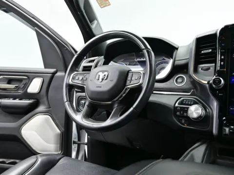 More photos of 2021 Ram 1500 Limited at Dorsett Mitsubishi, IN