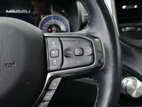 More photos of 2021 Ram 1500 Limited at Dorsett Mitsubishi, IN