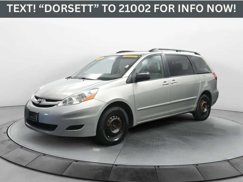 Silver 2007 Toyota Sienna LE for sale in Terre Haute, IN