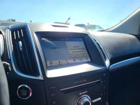 More photos of 2017 Ford Edge Titanium at Dorsett Mitsubishi, IN