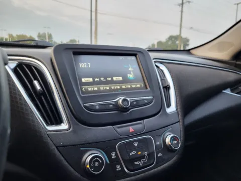 More photos of 2016 Chevrolet Malibu LT at Dorsett Mitsubishi, IN
