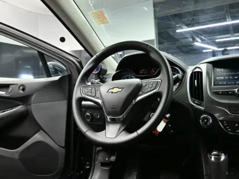 More photos of 2016 Chevrolet Cruze LT at Dorsett Mitsubishi, IN