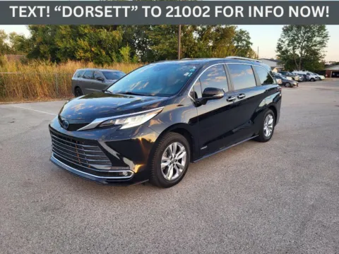 Black 2021 Toyota Sienna Limited for sale in Terre Haute, IN
