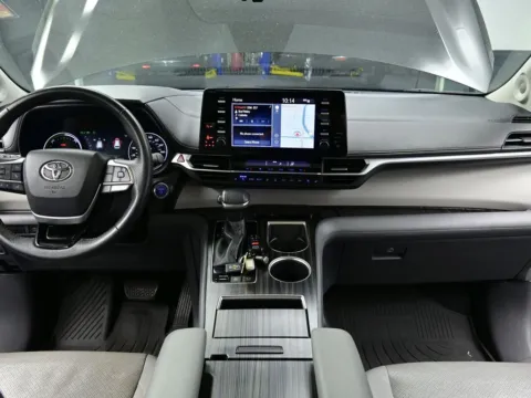 Photos of 2021 Toyota Sienna Limited for sale in Terre Haute, IN at Dorsett Mitsubishi