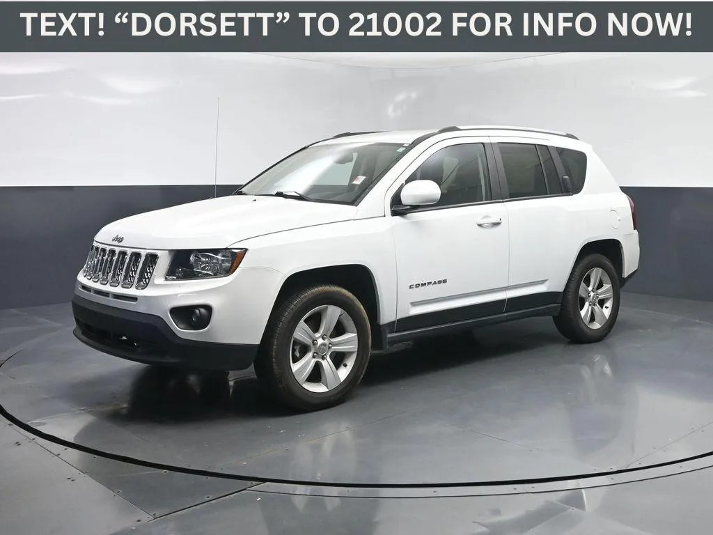 White 2017 Jeep Compass Latitude for sale in Terre Haute, IN