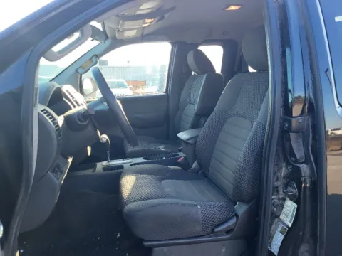 More photos of 2013 Nissan Frontier SV at Dorsett Mitsubishi, IN